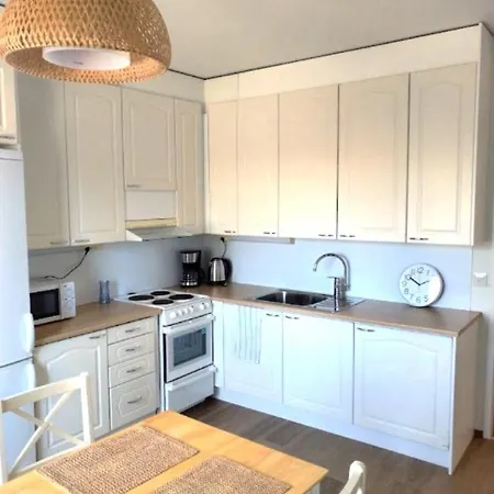 Viihtyisae Kerrostalo Yksioe Hissitalossa * Jalasjärvi