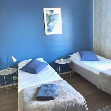 Viihtyisae Kerrostalo Yksioe Hissitalossa *